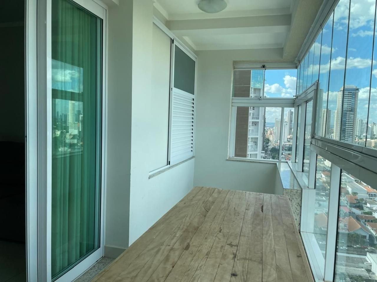 Moderno Flat Com Vista Para O Parque Vaca Brava Goiânia Extérieur photo